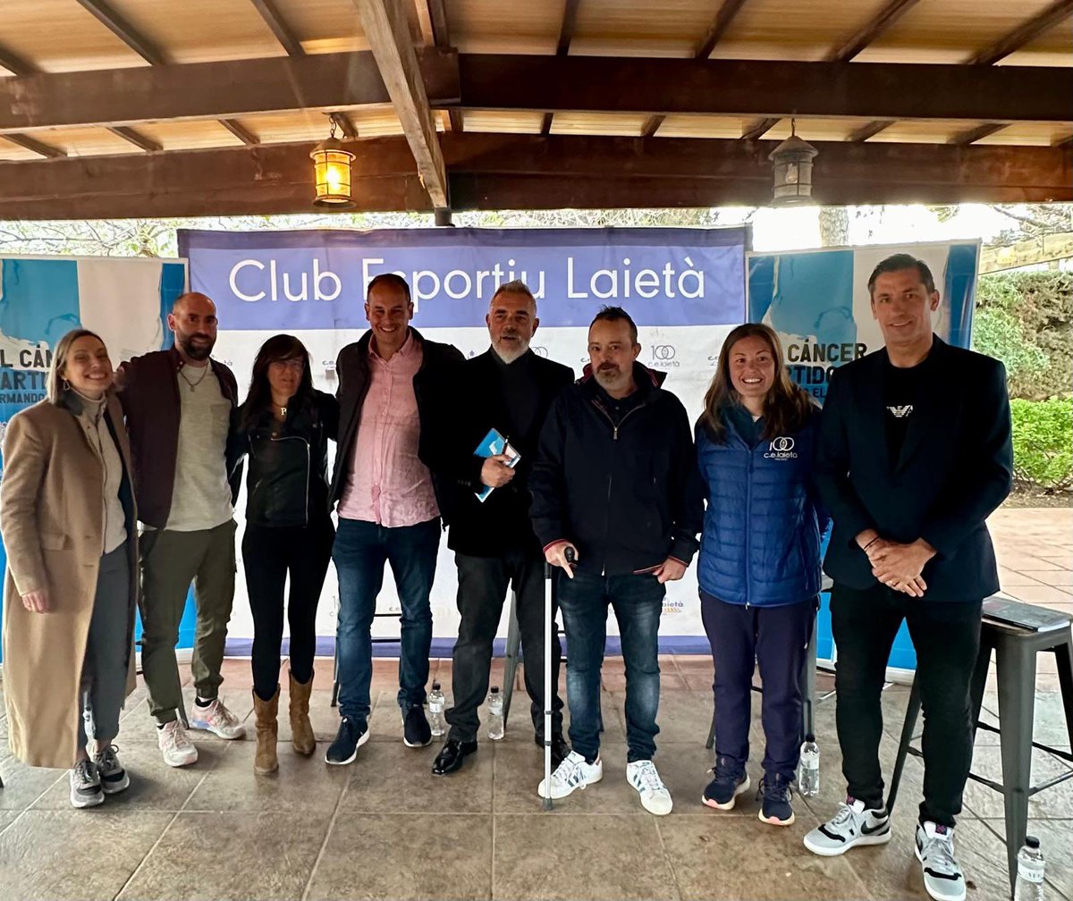 roberthernando's tweet photo. Increíble presentación/coloquio esta tarde en el @CELaieta únicamente tengo palabras de agradecimiento a todos los que han participado y han acudido. Estoy cansado, pero inmensamente feliz. Seguimos #elcáncerpartidoapartido #rcde https://t.co/IlOmknlPFY