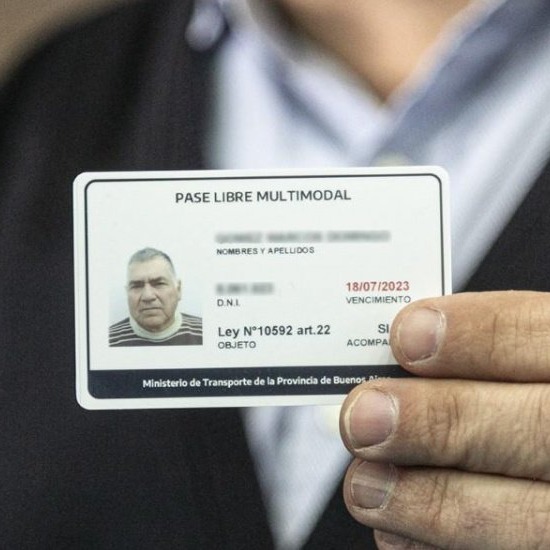 Las personas que hayan solicitado el Pase Libre Multimodal deben consultar su retiro al 4996474 o acercarse a la oficina de discapacidad ubicada en el hall municipal de lunes a viernes de 8 a 14.

Éste es expedido por el Ministerio de Transporte de la Provincia de Buenos Aires.