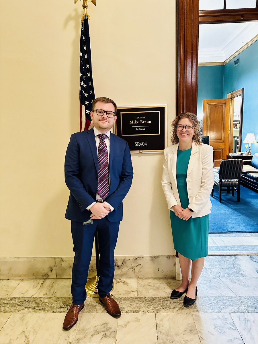 Our @ASNKidney @ASNAdvocacy team appreciated the time of @SenatorBraun staff on the Hill today to discuss the implementation of the Securing the US OPTN Act to modernize America’s transplant system to better serve patients.