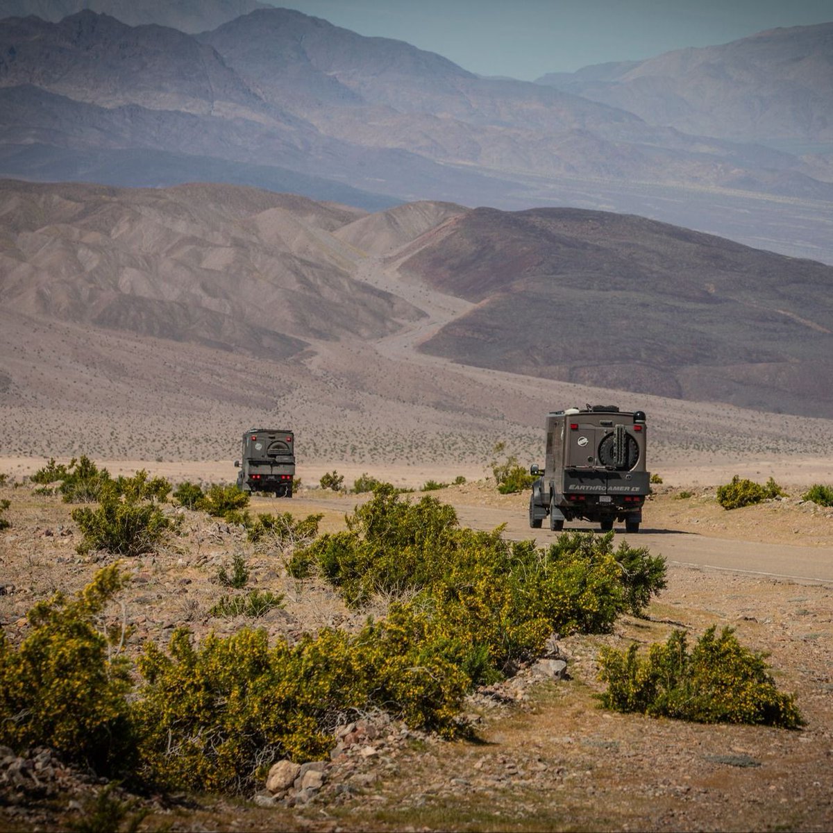Adventures are always better with a buddy!
·
·
·

#earthroamer  #offroad4x4 #expeditionvehicle #campinglife #overlanding #4x4life #4x4trucks #vanlife #vanlifeadventures #luxuryvehicles