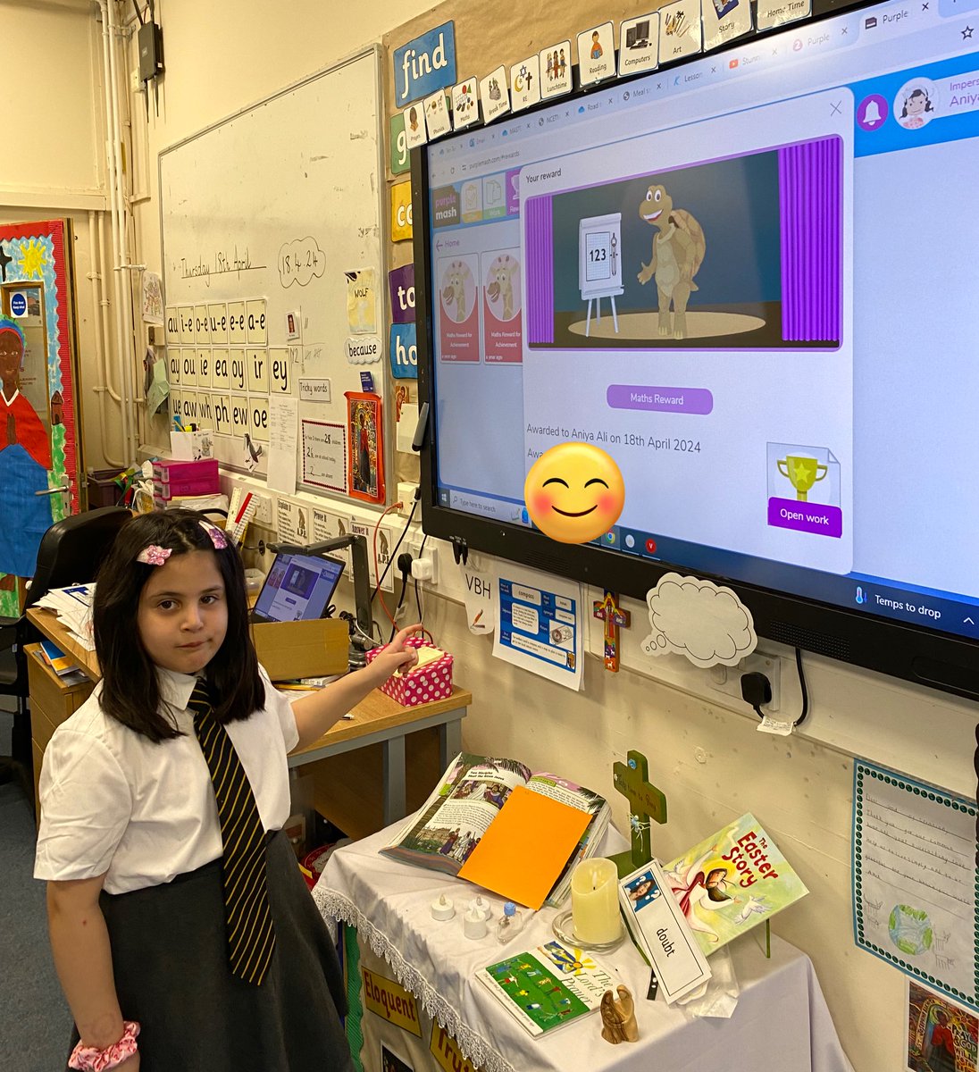 We saved our work, handed it in and opened up our feedback and awards too! @purpleMash 💜#computinghfb10 @HolyFamilyScho1