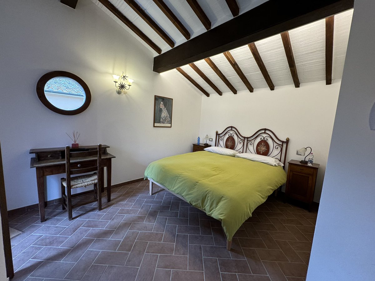 Ladies and gentlemen.. the FA! #borgomelograno #tuscany #bedandbreakfast