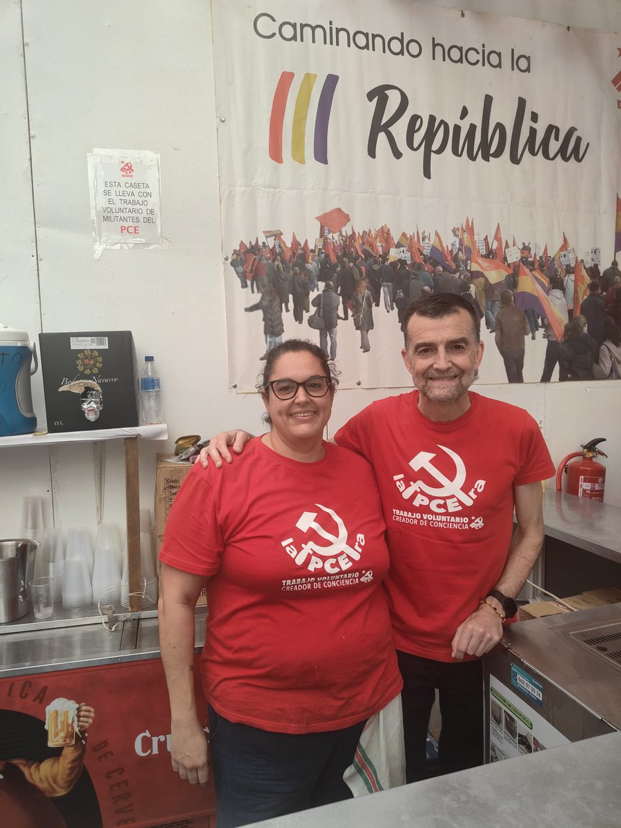 Nuestra Coordinadora local Camino Morgaz ha compartido turno de trabajo voluntario en #LaPCEra2024 con Antonio Maíllo.
#feriasevilla24