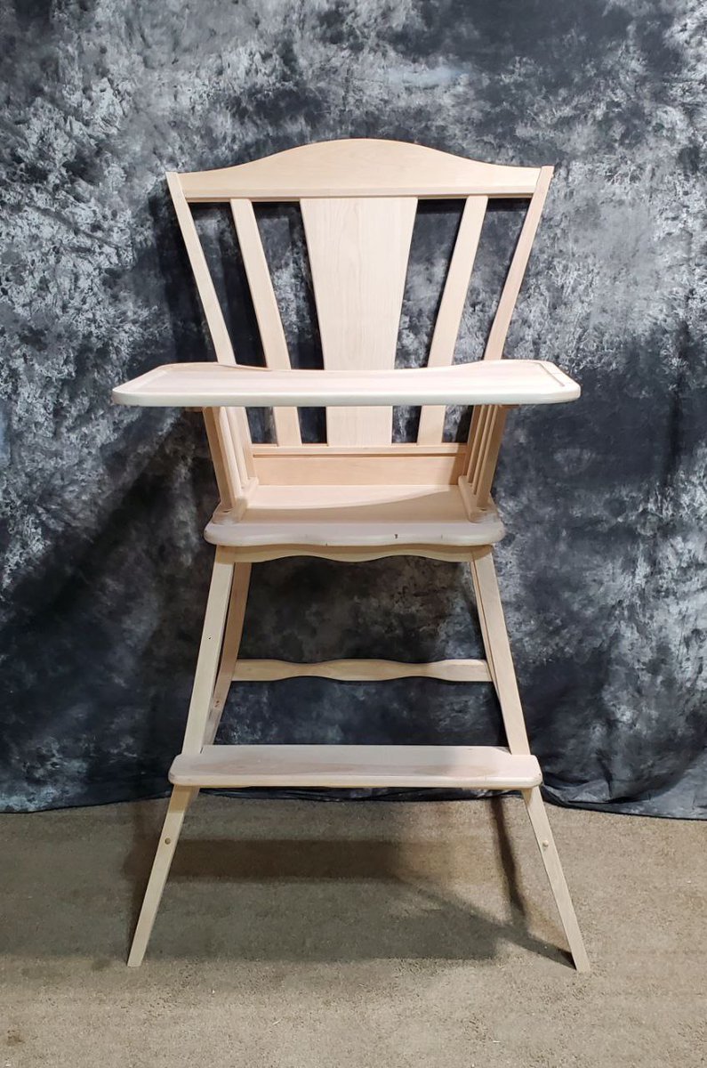 AdultCribs's tweet photo. Our third and final winner declined their chance to buy the high chair, so:

If you have US$3,000.00 cash-in-hand, live in the continental USA, and want a high chair, contact via Telegram (https://t.co/7BGIU9ap1K) or email us at customercare@littlewerx.com. https://t.co/VNtY8kGMzQ