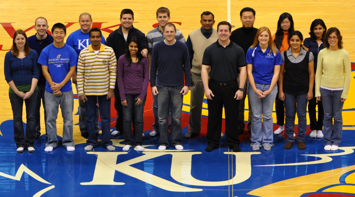 📸 Throwback Thursday to our Fall 2009 lab photo at KU's Allen Fieldhouse!!