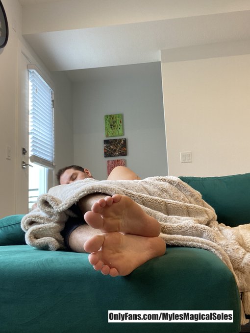 Feel asleep downstairs on our couch with no clue I'd be putting on a show for you! Having fun "soaking"