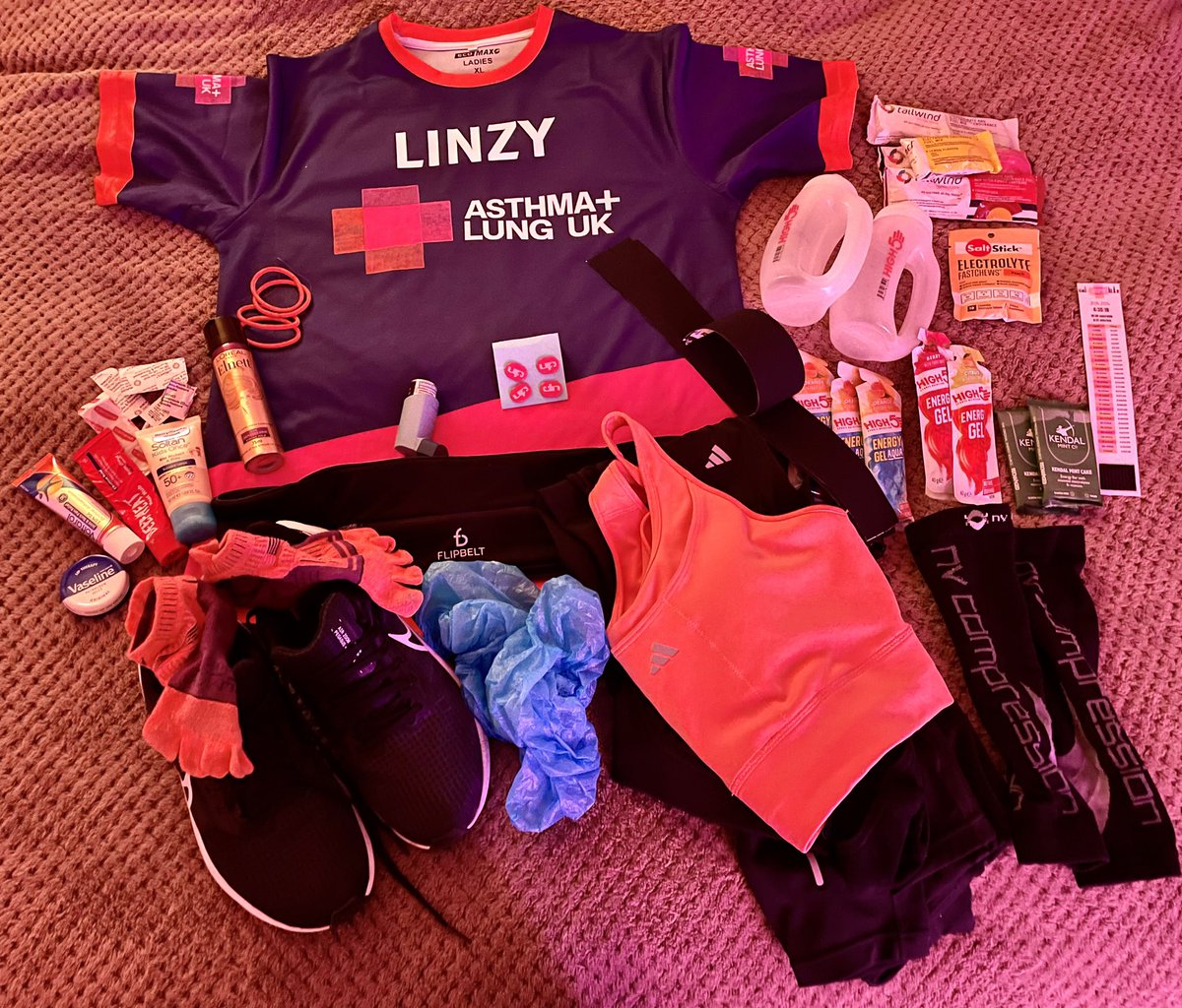 Flat lay minus my bib and watch- may be too much to carry?! 🤔 I’m petrified but excited in equal measure @aluk_research @asthmalunguk @LondonMarathon 🏃‍♀️