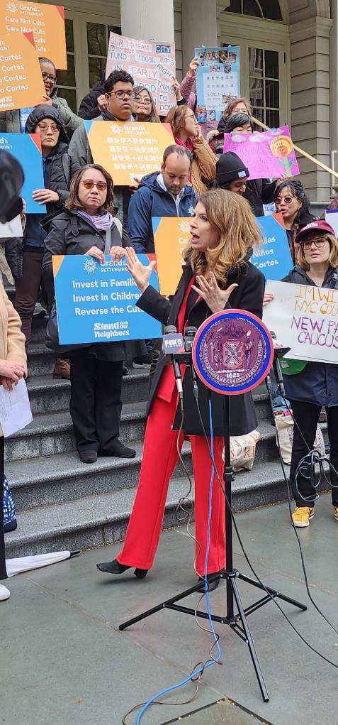 Rallying to oppose any cuts for pre-K and 3K with @ny4childcare @uft and advocates. Many NYers have to leave the workforce because they can’t find affordable childcare. This is not the time to cut pre-k and 3k—- we must have these cuts fully restored!