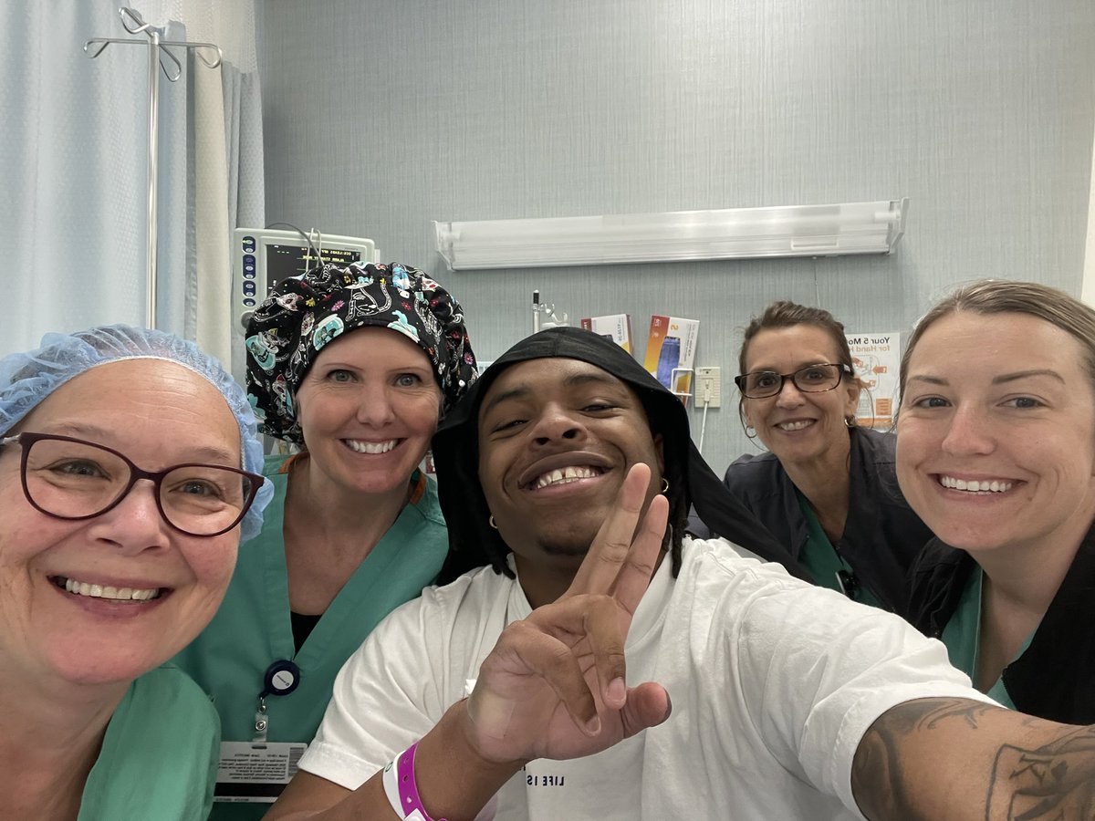 Thank you Dr. Sergio for ACL surgery after I woke up I heard everything went great. Thank you to these wonderful ladies for taking care of me… God is amazing #journeywork