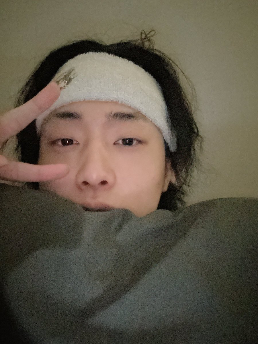 WEiBrazil's tweet photo. #TRAD | 16.04.24

Atualização de Yongha no 🫧.

[#YONGHA]
Boa noite!
Eu amo vocês 🤍

© dubu_0111 

#위아이 #YOOYONGHA #YONGHA #WEi https://t.co/q1oOFYh58m
