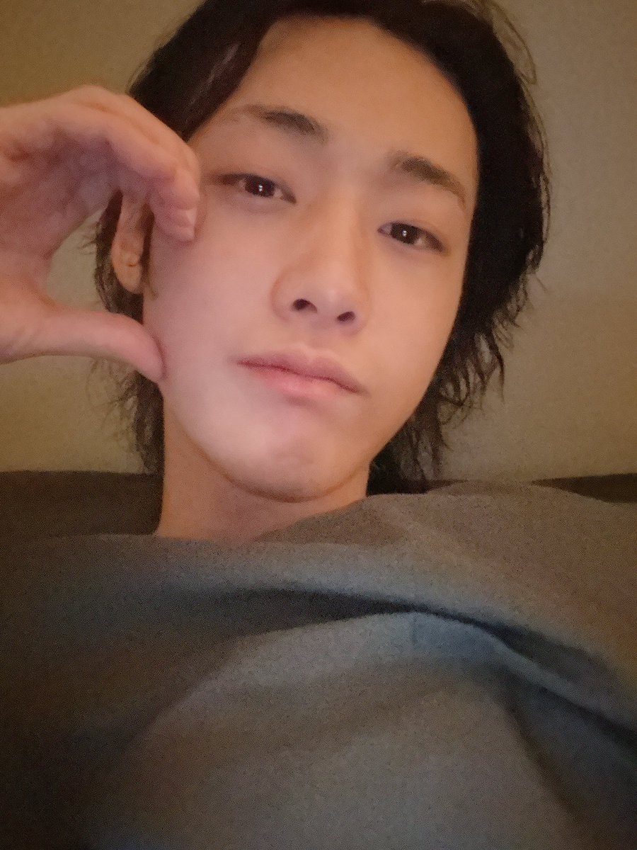 WEiBrazil's tweet photo. #TRAD | 17.04.24

Atualização de Yongha no 🫧.

[#YONGHA]
Boa noite!

© dubu_0111 

#위아이 #YOOYONGHA #YONGHA #WEi https://t.co/Ba7uEOXKbv