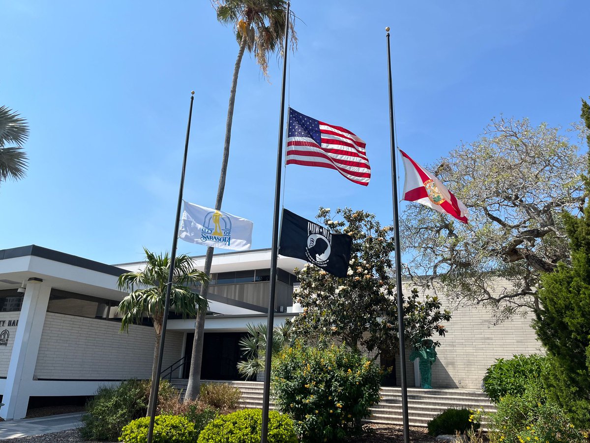 Flags are at half-staff at City Hall, at the direction of Gov. DeSantis, in honor of the life and legacy of Bob Graham. Bob faithfully served Florida for nearly four decades as State Representative, State Senator, Governor, and United States Senator.