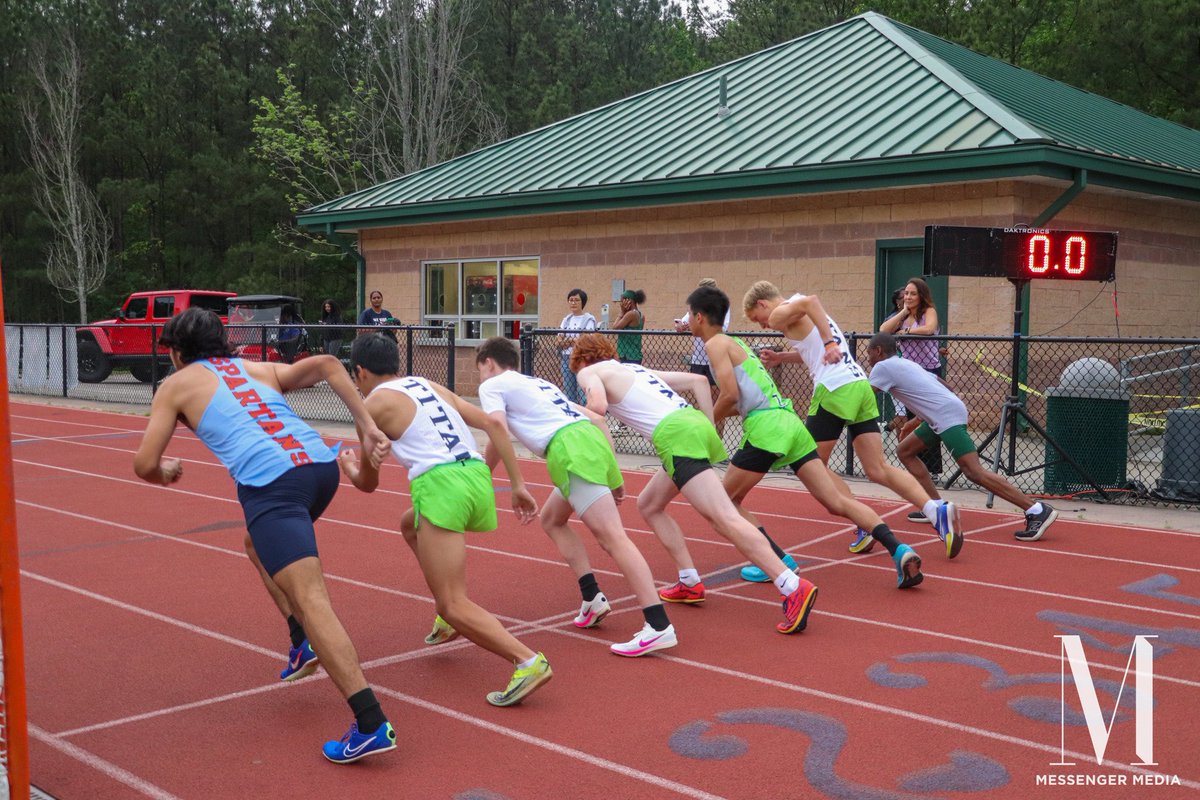 On Wednesday, Northview Varsity Track and Field celebrated their senior night. Girls won with 96 points and Boys won with 78 points at the meet. Photos by Banee Chadha. For senior night photos, click the link in bio.