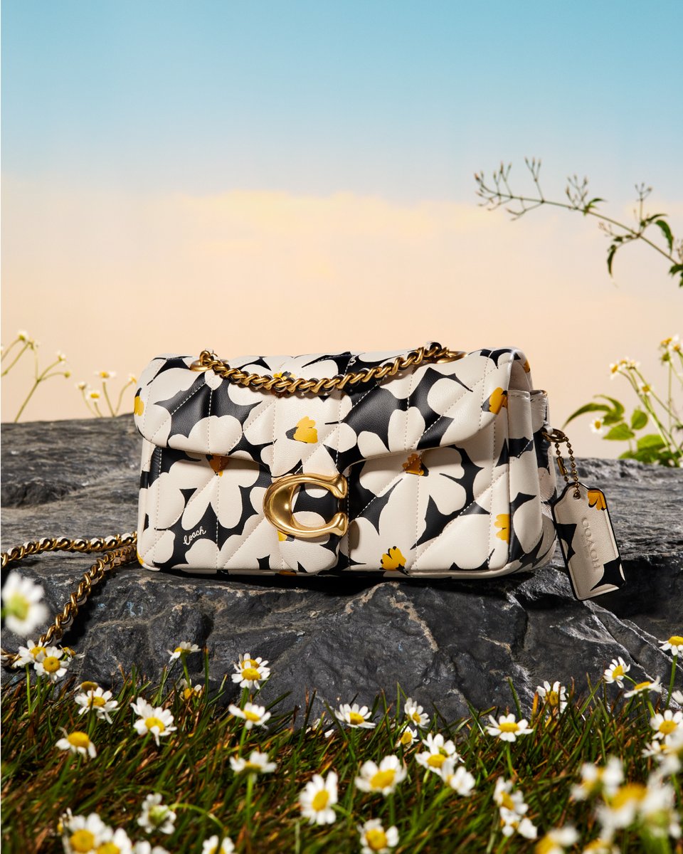 Spotted in the wild: our quilted leather Tabby in full bloom. 🌼

Find your courage. This season, travel through virtual worlds with #imma as she discovers the #CourageToBeReal.

on.coach.com/ShopFYC

#CoachNY