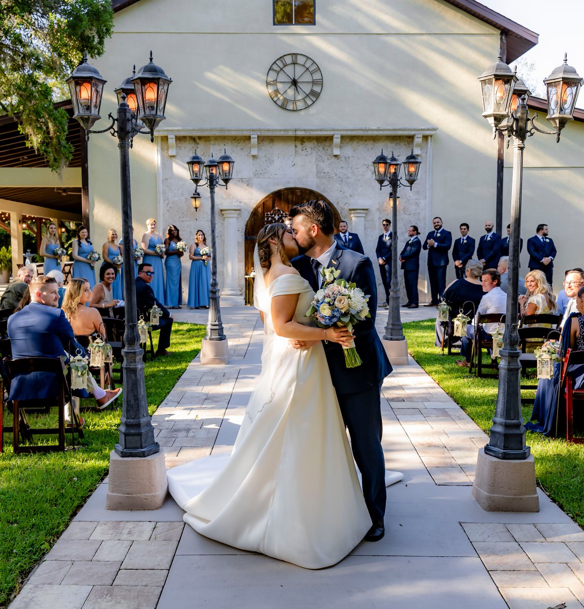 We love a happily ever after. ⛪ 💍
.
.
.
bit.ly/3rjOoZI (941) 776-1460
.
.
.
@BakersRanch #allinclusivevenue #allinclusivewedding #floridaweddingvenue #weddingreception