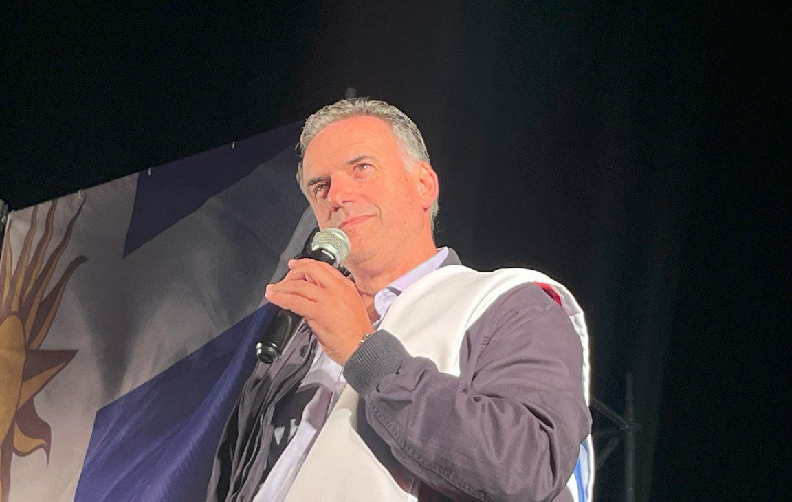 info360uy's tweet photo. Quien venga, debe gobernar para la gente: Yamandú presidente -  https://t.co/0rWmUKWlSs https://t.co/2iNVgOCqIl