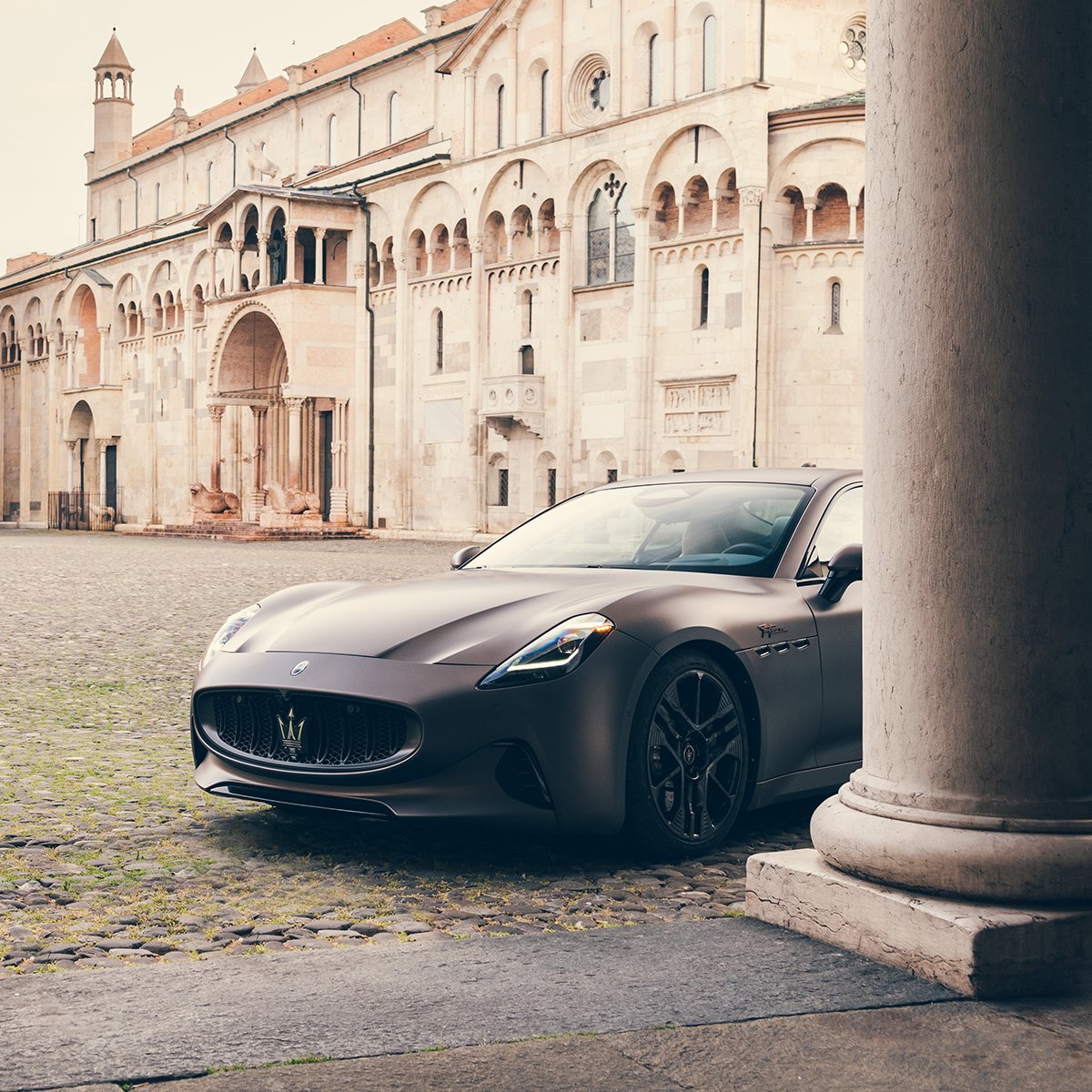 Terrygallery_'s tweet photo. Toda la potencia eléctrica en tus manos. GranTurismo Folgore ya está aquí.
 Contacta con nosotros para conseguir el tuyo.
 #MaseratiGranTurismo #Maserati #TerryGallery https://t.co/Pu97woACvQ