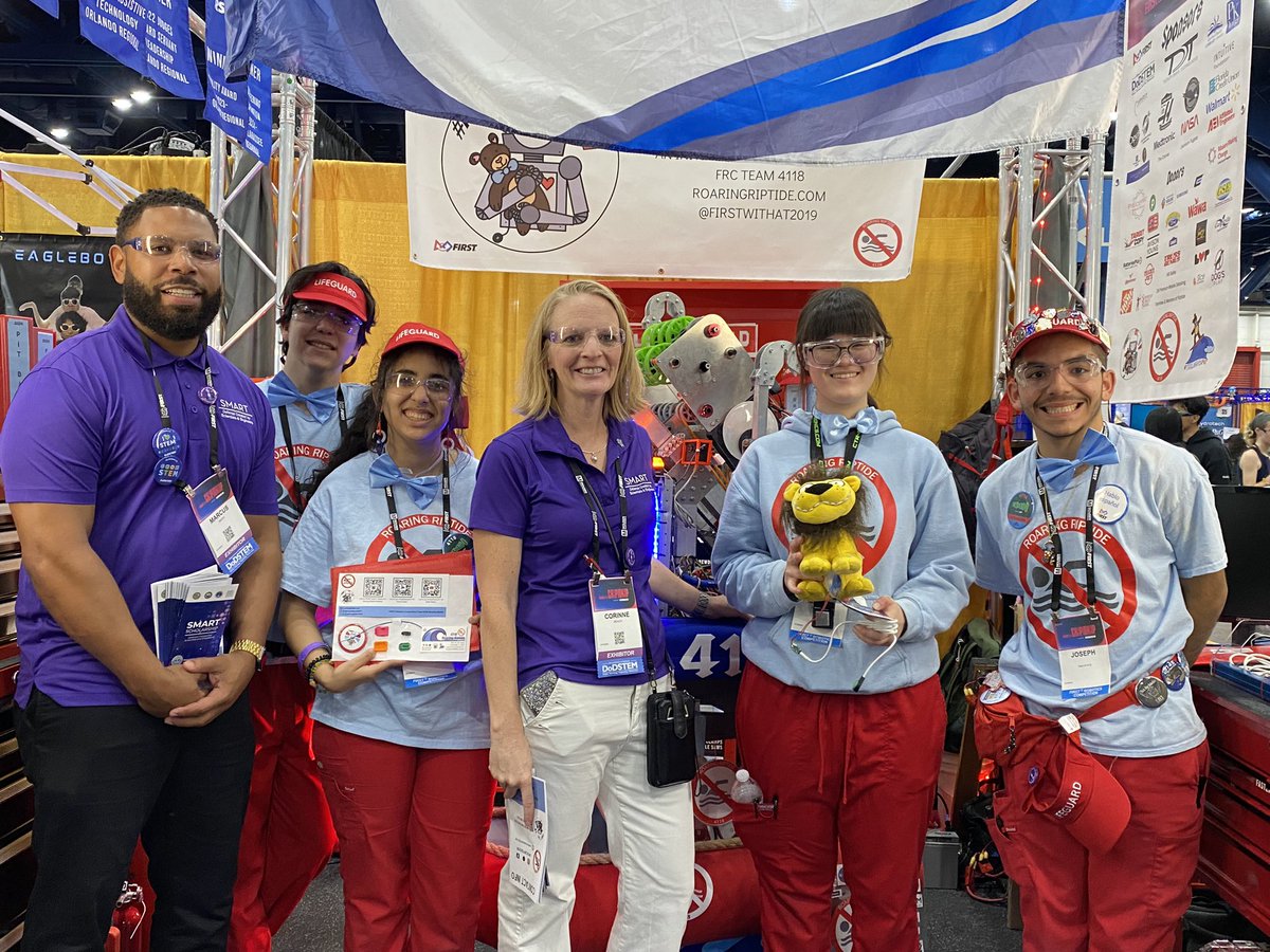 SMART_DoW's tweet photo. SMART Program Manger Corinne and SMART Deputy Program Manager Marcus enjoy meeting @DoDstem sponsored teams today! Thanks for telling us about your cool robots! 🤖 #SMARTopportunity #firstinshow @FIRSTweets https://t.co/nHAJuds0z4