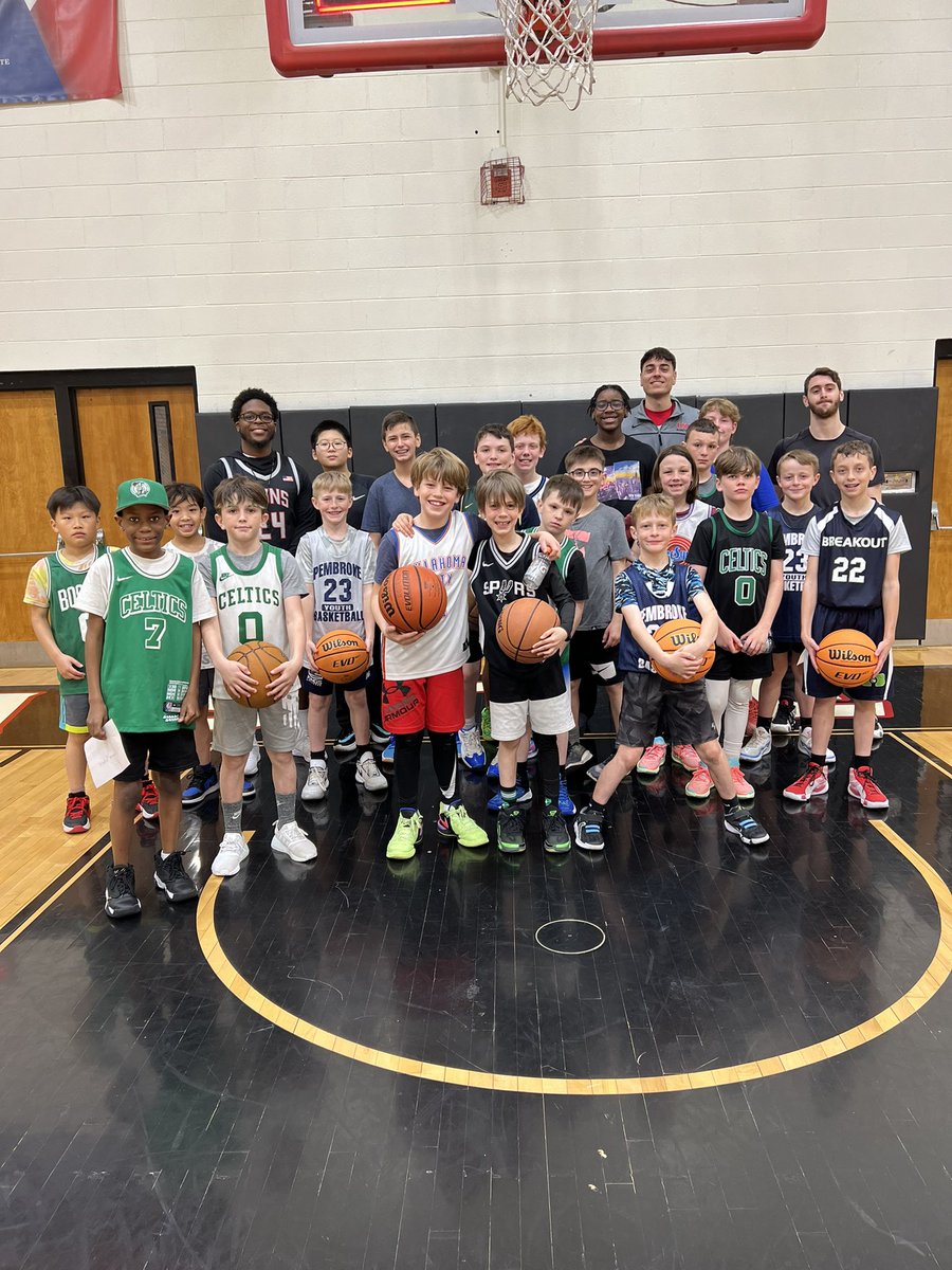 ENC Men's Basketball tweet media