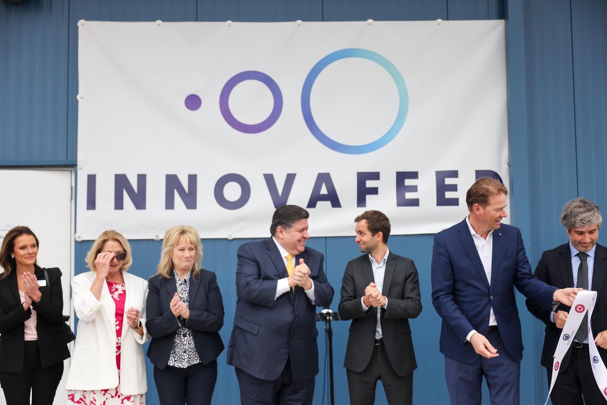 .@Innova_feed's North American HQ and production facility opened in #DecaturIL today. 👏 Named one of the Most Innovative Companies of 2024 by @FastCompany, the French company chose to #BeinIllinois because of its partnership with @ADMupdates, proximity to feedstocks, and the…