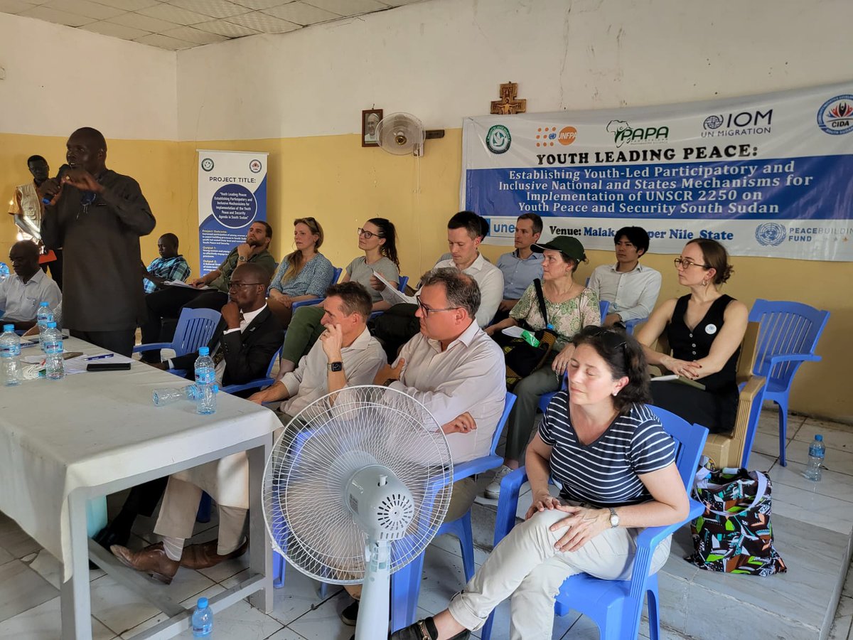 Empowering South Sudan's youth is key to lasting peace! We're promoting & institutionalizing youth participation by facilitating young women & men-led design of the National Strategy on Youth, Peace & Security. #YPS - PBF donor partners from 🇪🇺🇩🇰🇫🇮🇮🇪🇯🇵🇳🇱🇳🇴🇬🇧 are in 🇸🇸 this week.