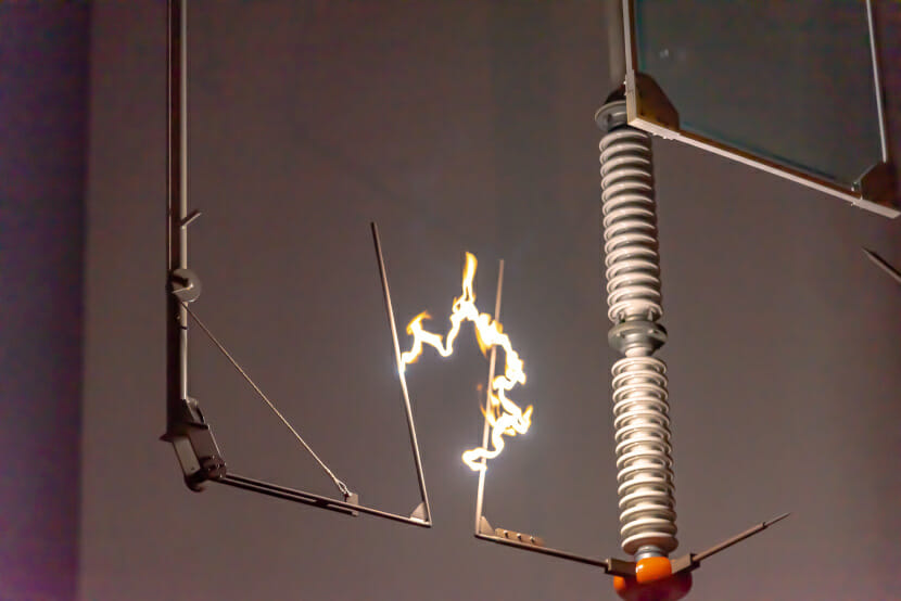voltagevessel's tweet image. Unveiling the Hidden Danger: Arcing – A Major Contributor to Electrical Fires.

Read Here: voltagevessel.com/unveiling-the-…

#Arcing #Engineering #electrical