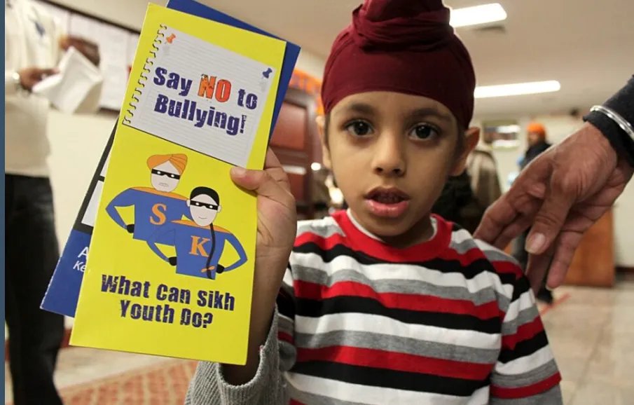 Analysis | Sikh Youth Face Disproportionate School Bullying American Data Shows

“One additional finding that merits special mention is that Sikh boys—especially those who keep dastaars or patkas—experience [more physical &amp; violent forms of] bullying.”

🔗baaznews.org/p/sikh-youth-b…