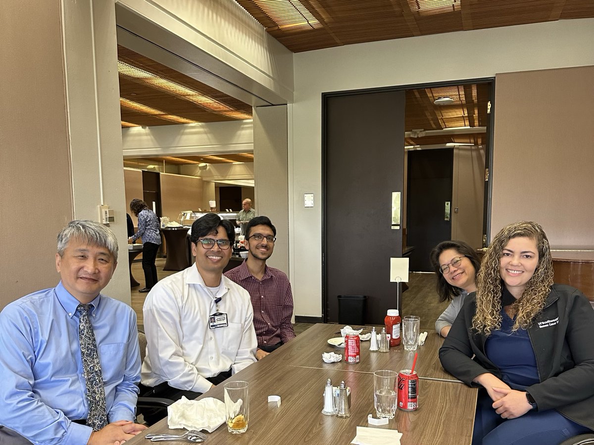 Lunch with the UTSW Med Onc and Surg team! Thank you for organizing this Dr. Emina Huang @UTSW_Surgery! Had a great time with @SyedKazmiMD and others! Missed @munirbuhaya @utswcancer @AKUGlobal