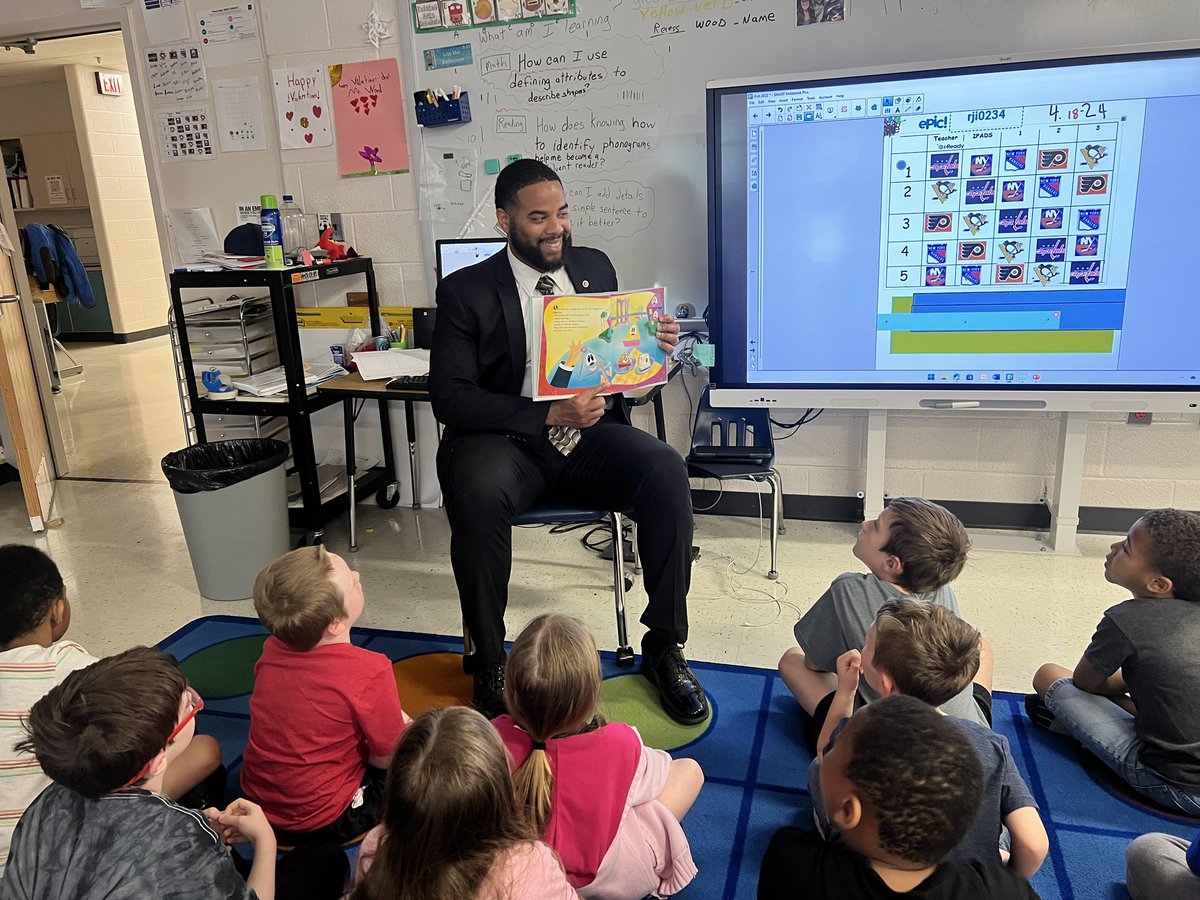 Such a pleasure reading to 1st graders and 4th graders at St. Leonard Elementary School. It was heartwarming to see their enthusiasm and eagerness to learn. This reminds me of the joy that comes from sharing stories and fostering a love for reading in young minds. #calvertshines