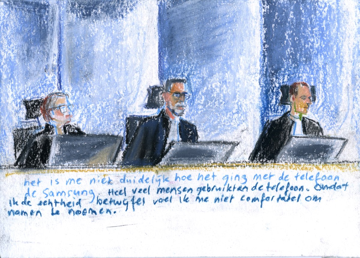 Aardse's tweet photo. 'I am asking a second chance in life' #1 - inhoudelijke zitting in Rechtbank Rotterdam van een van de teruggekeerde vrouwen uit Syrië @AnwarTasniem #courtroomasalandscape #rechtszaalalslandschap #terrorisme #terrorism #zusjes #sisters #women #livedrawing #Syria https://t.co/aSEYqBDomO