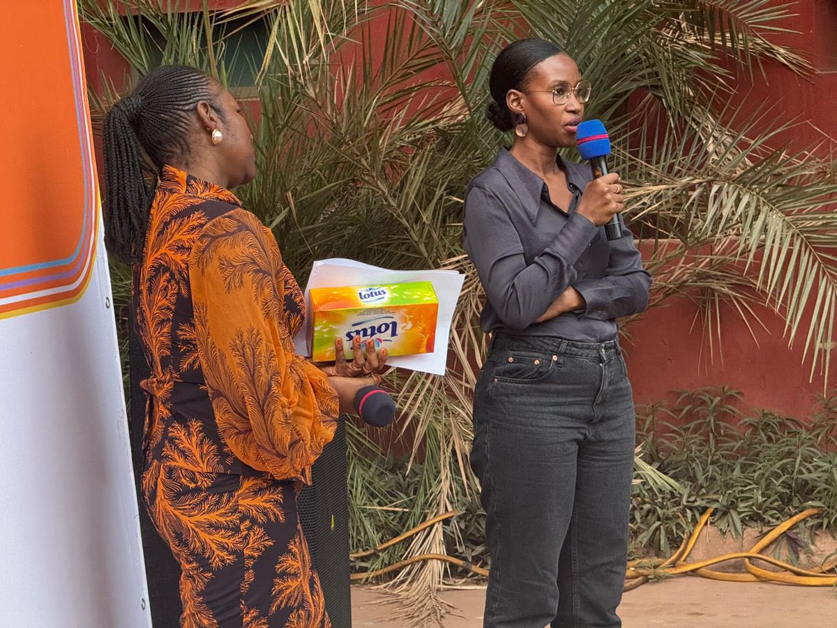 AichaToure's tweet photo. Merci @Mahamanebox pour ton inestimable contribution au succès d’#OrangeMoney.
Des plateformes de service au Marketing en passant par le B2B, un parcours sans faute.🙌🏾
Ton engagement, ton leadership et ton humilité nous manqueront.
@Orange_Bissau est chanceuse de t’avoir ! #OFMM https://t.co/PyWQD5qFtj