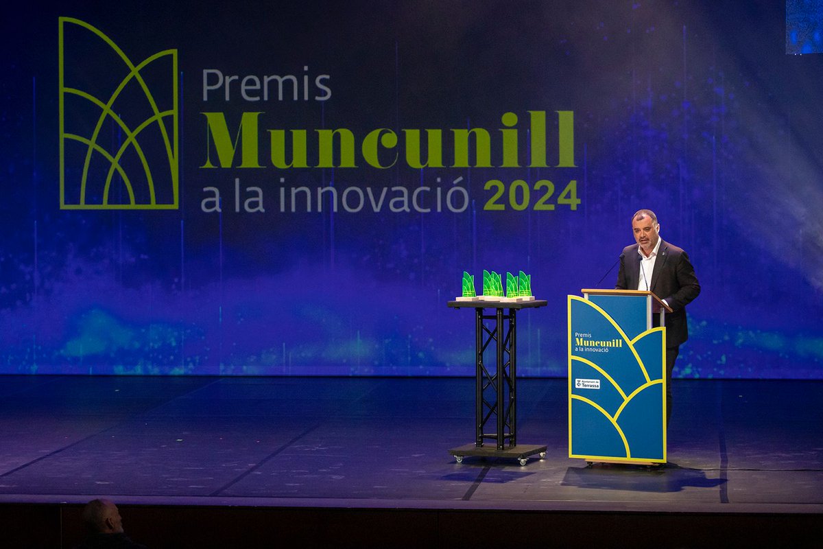 jordi_ballart's tweet image. 📍 El Teatre Principal ha acollit la 8️⃣a edició #PremisMuncunill a la Innovació, en una gala conduida per la meravellosa @Xantallavina

💡 @VytrusBiotech,@ColorSensing,@PlaymodesStudio,@VEnvirotech i @Xavier_Carrillo han estat guardonats pel seu exemple en innovació

Enhorabona!