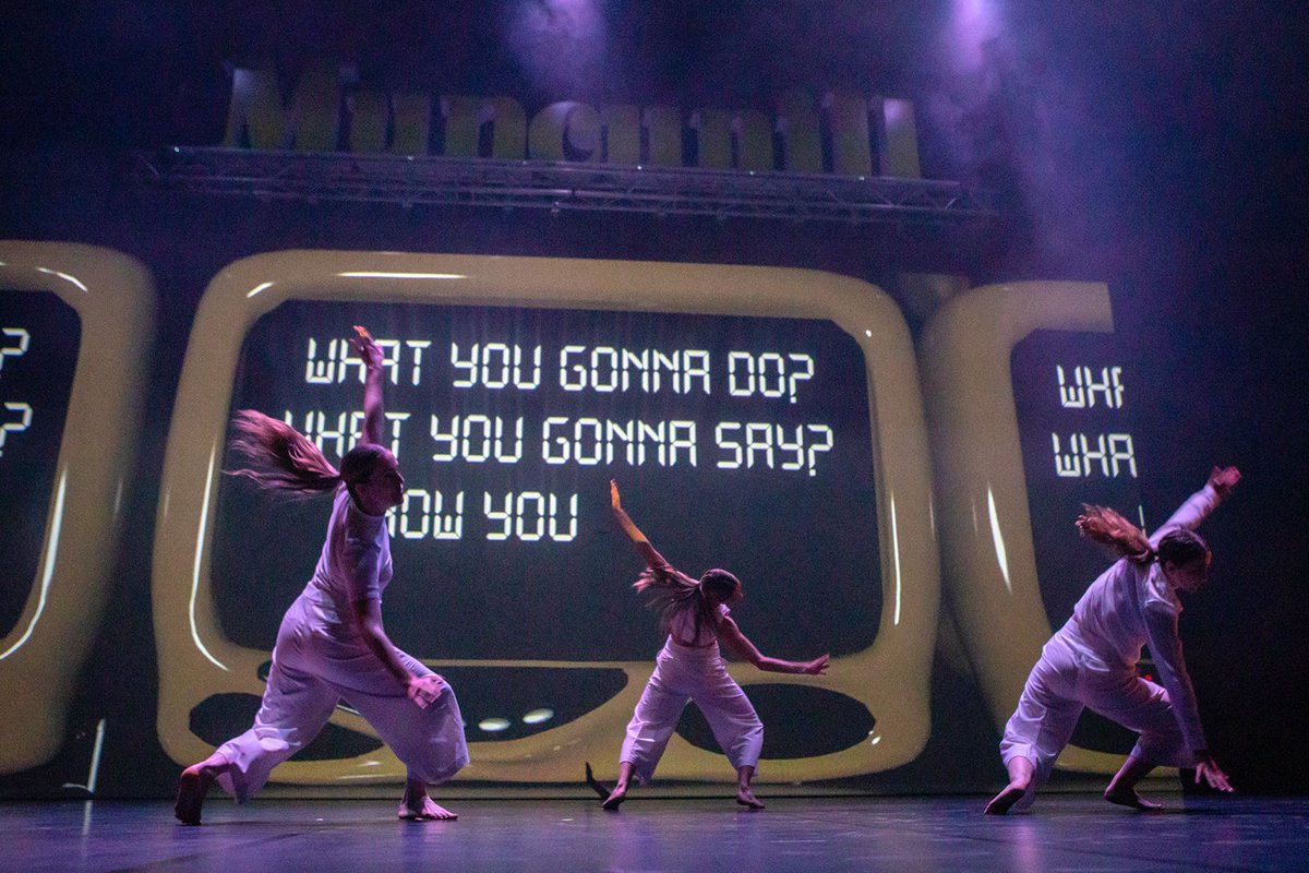 jordi_ballart's tweet image. 📍 El Teatre Principal ha acollit la 8️⃣a edició #PremisMuncunill a la Innovació, en una gala conduida per la meravellosa @Xantallavina

💡 @VytrusBiotech,@ColorSensing,@PlaymodesStudio,@VEnvirotech i @Xavier_Carrillo han estat guardonats pel seu exemple en innovació

Enhorabona!