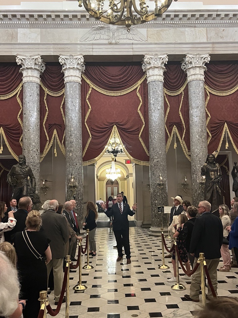 Last night, I had the pleasure of joining @RepSessions for a night tour with @TexasFarmBureau. We had a great time exploring the halls of the U.S. Capitol and discussing the history of our nation.