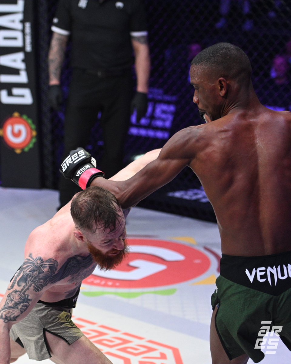 ares_fighting's tweet photo. 5 wins 5 finishes for Youssouf Binate 💀🩸

#ARES20 https://t.co/7rpCo6KCSU