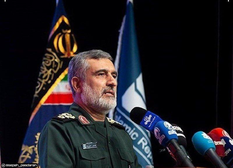 General Hacızade: Siyonistlere karşı en az silahla karşı çıktık

#IRGC Havacılık ve Uzay Komutanı:
#Siyonist düşmanla eski silahlarla ve asgari güçle karşı karşıya kaldık.
Bu aşamada Khorramshahr, Sejil, Shahid Haj Qasim, Khybershakan ve Hypersonic 2 füzelerini kullanmadık.
⤵️