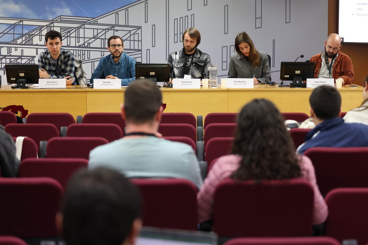 CongresJIEL's tweet photo. 📸 Us deixem amb un recull fotogràfic de la segona jornada del I Congrés de Joves Investigadors en Estudis Locals!

👏 Avui hem pogut gaudir de la visita al @museuporttgna 

Demà us esperem amb la darrera jornada del congrés! https://t.co/BO8g0kSqir