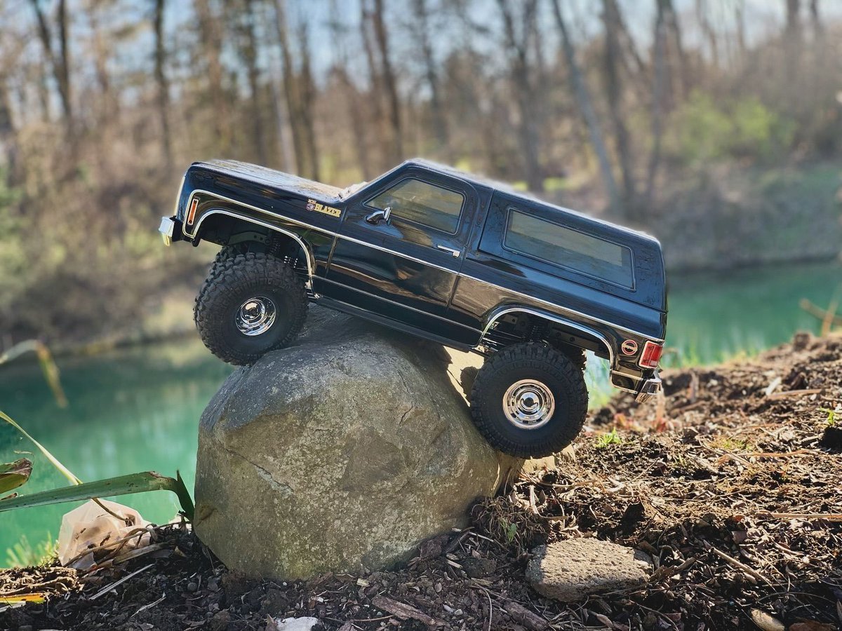 ReeseRC_MI's tweet photo. Time to get this new week going. 

#reeserc #backyardrc #fmsfcx10 #rchobby #rctruck #michigan #rcfun https://t.co/tg2Fga123F