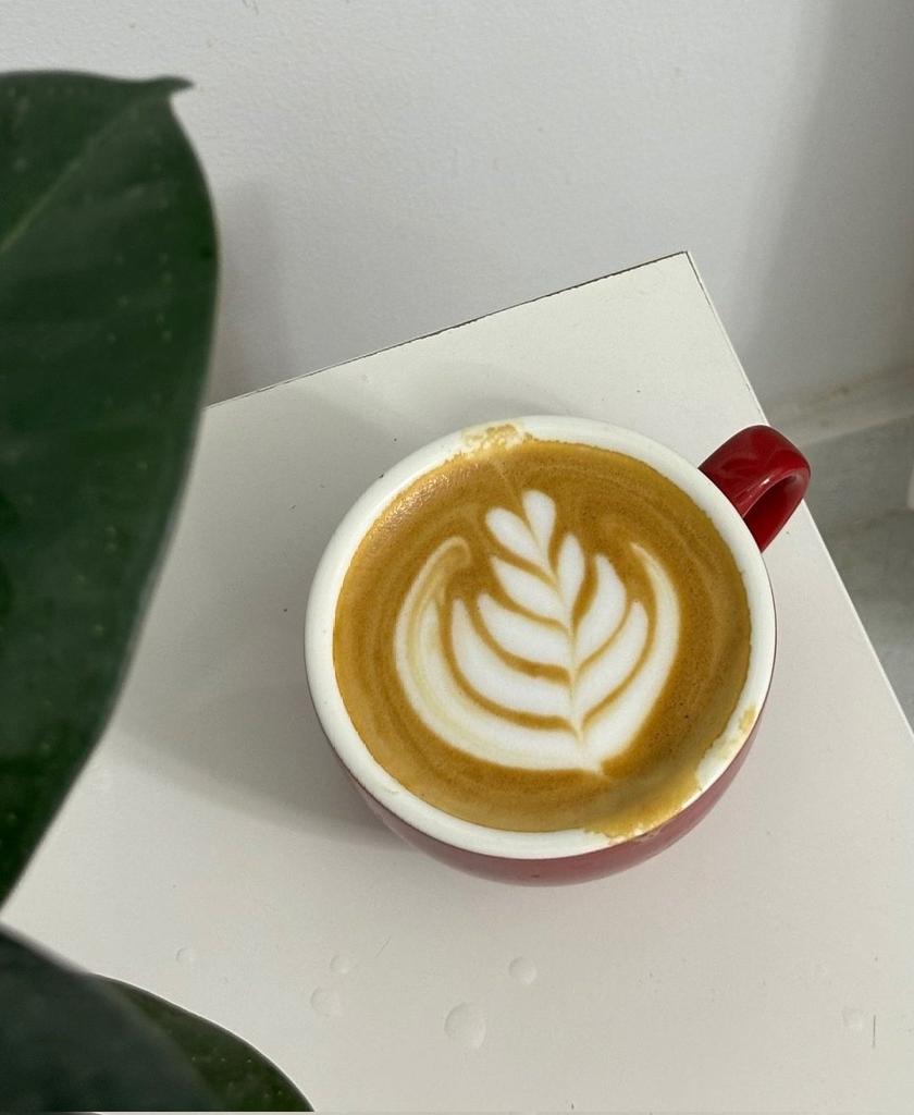 ربي لا تجـعل للحـزن مڪاناً فـي قلوبنا وإن ضـاقت بنا الأحـوال يومـاً فأوسعها برحمتك يـا أرحـم الراحمين 
اللّهُم نسألك هـمّاً راحـلاً وقلـباً مُطمئناً ورزقـاً ڪثيراً وتيسيراً لأمورنا 🤲🏻🦋

#ليلة_الجمعة 
#الخميس_الونيس
#اللهم_صل_وسلم_على_نبينا_محمد