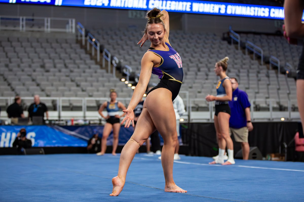 Washington Gymnastics tweet media