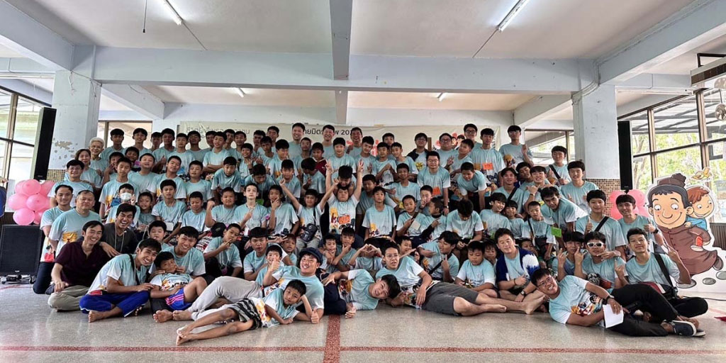 The Salesian Youth Ministry of Thailand hosted its annual friendship camp at Don Bosco Ctr in Hua Hun, Thailand. There were lots of fun events like treasure hunts, games, theater performances & sports competitions, as well as prayer and getting to know Don Bosco & the Salesians.