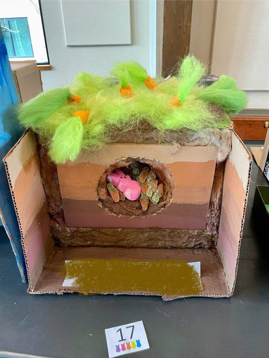 Spotted at the library! A peep diorama based off of picture book, TOO MANY CARROTS from @CapstonePub 🧡🥕
#kidlit #librarymonth #tlchat