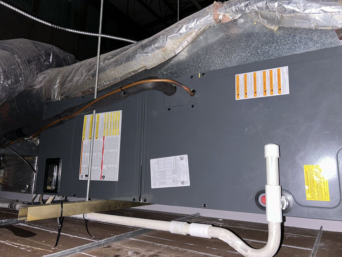 Broyleshvacrllc's tweet image. New Goodman, heat pump and air handler 
#Goodman #acreplacement #edgewood #newheatpump #broyleshvacr