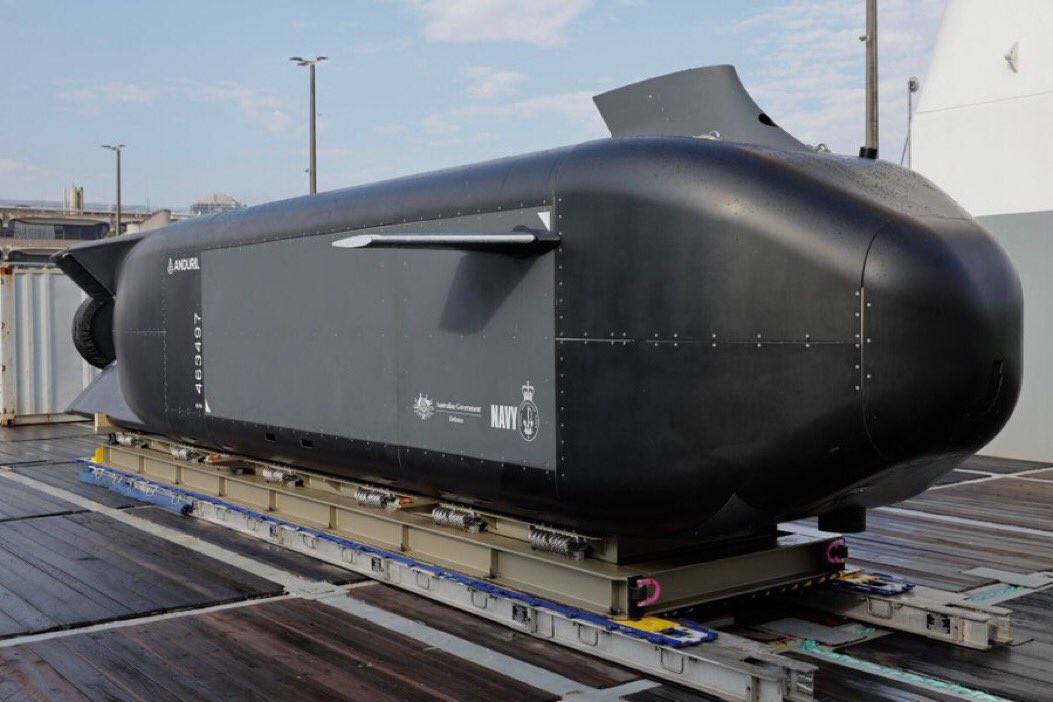 The future is here! Ghost Shark, an extra-large autonomous undersea vehicle (XL-AUV) was just unveiled by @anduriltech in Australia. The huge underwater drone will revolutionize naval warfare just like the naval surface drones used by Ukraine have Looking great! @Lux_Capital