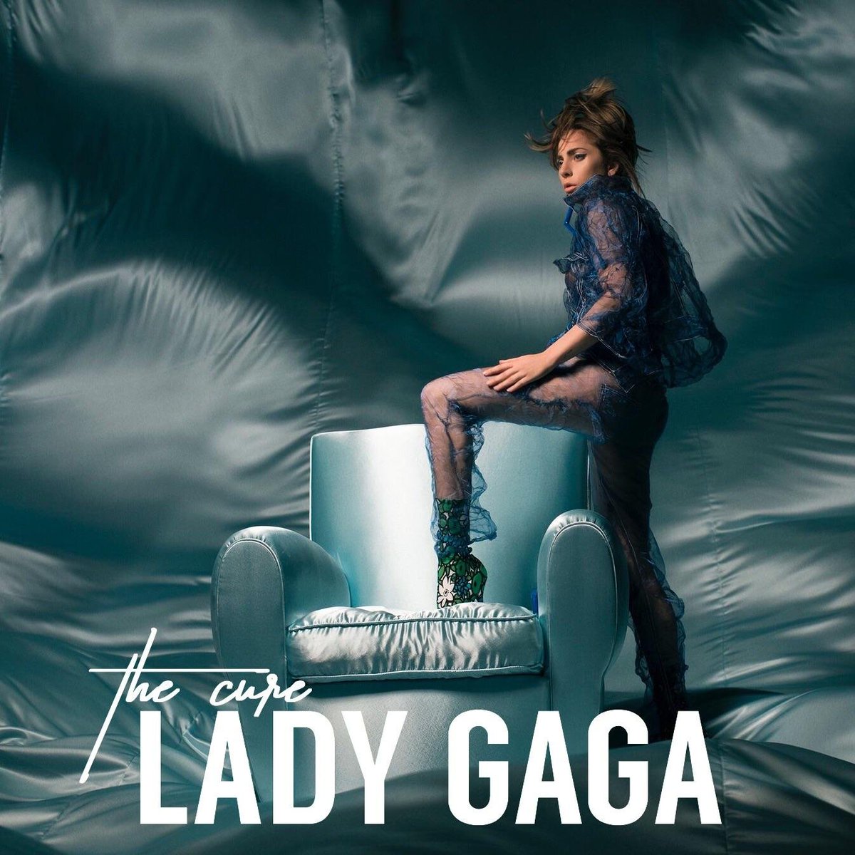 #TheNightShow #NightOnDeRok @DerokNigeria  with @tosanwilts🎤

#ThrowBackThursday NP: The Cure @ladygaga 

Listen Live - atunwapodcasts.com/player/beatfml…