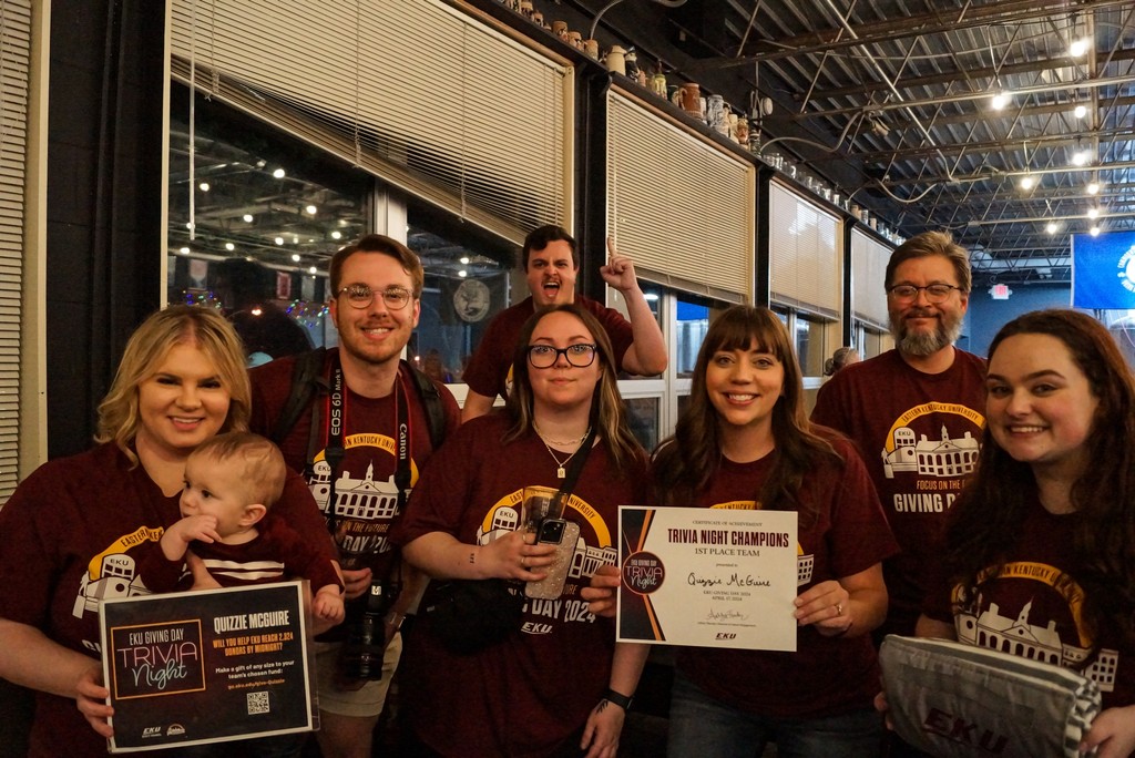 The #GiveBigE fun continued late into the evening last night at #EKU’s Giving Day Trivia. A special thanks to Dreaming Creek Brewery for hosting! Congratulations to the winners and THANK YOU to everyone who donated and helped us reach our goal. Your support means the world!