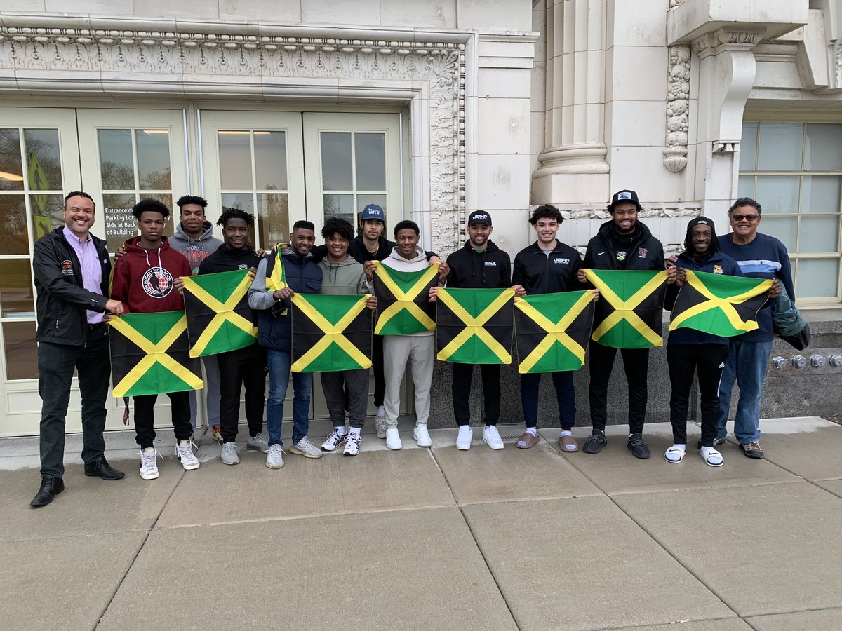 This group gets us started in the Challenger Series tonight in Chicago!