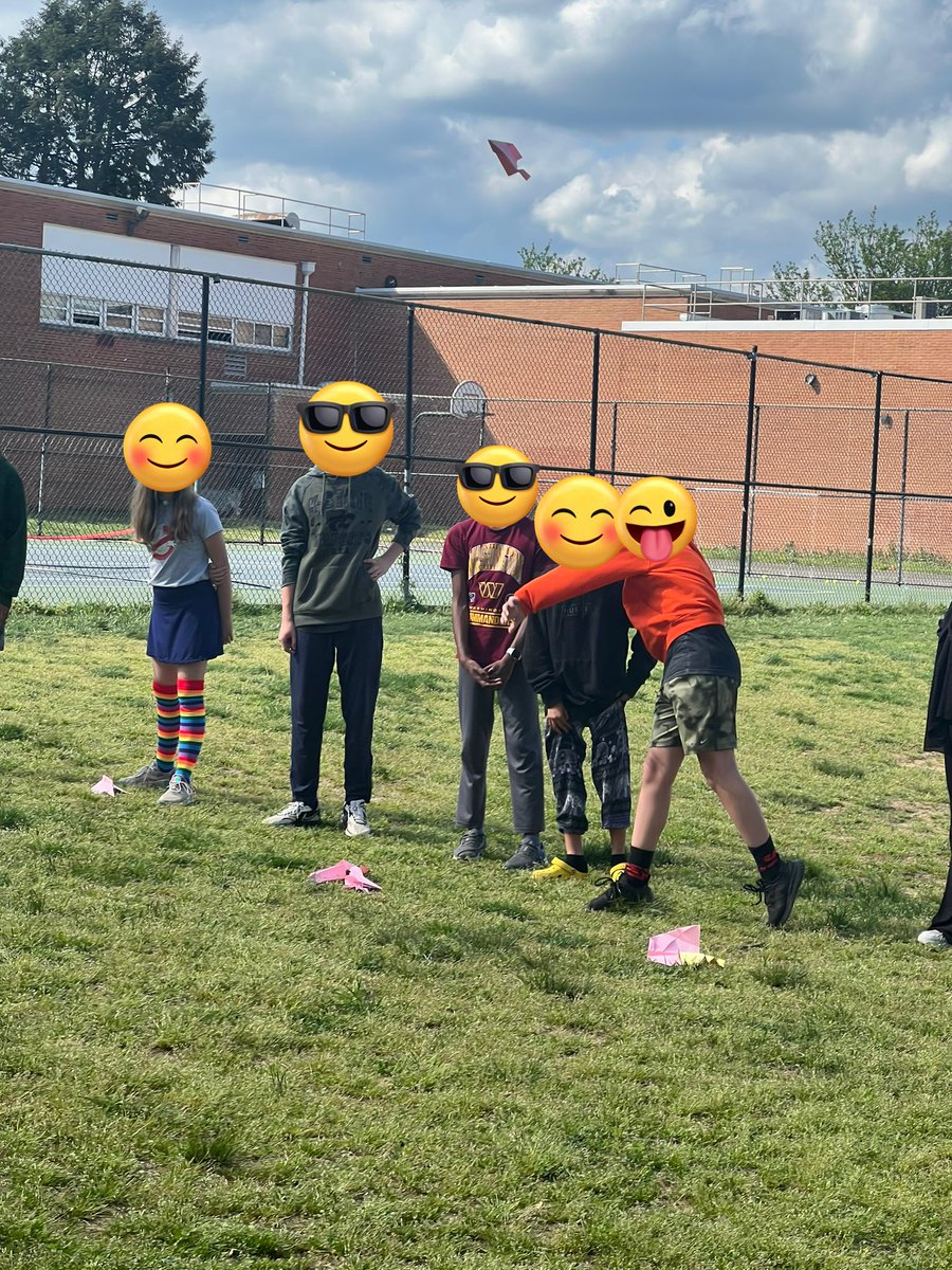 nrleepson's tweet photo. Paper airplane challenge!!! #STEMclub https://t.co/SOXRUS1dru