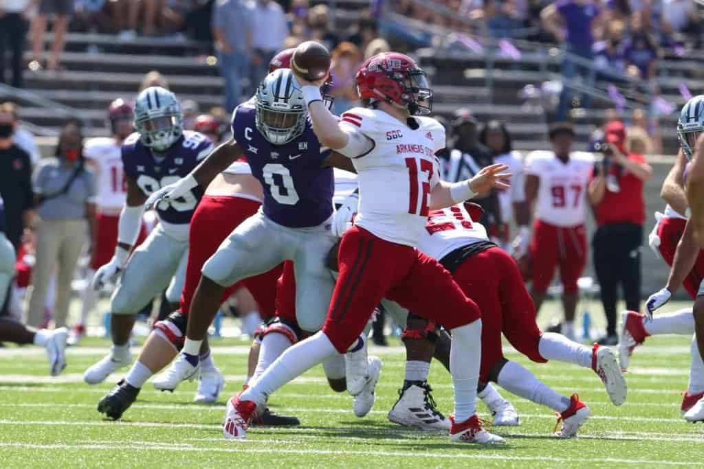 #AGTG After a great conversation with @CoachKlanderman & @coachstanard I’m blessed to say I’ve received an offer from Kansas State University #KStateFB ⚒️ #GOCATS