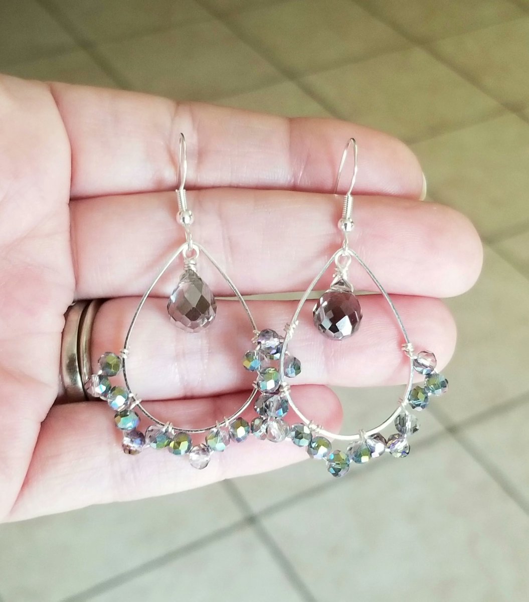 Crystal Teardrop Earrings, Crystal Dangle Earrings, #BeadedEarrings #giftsforher #handmadejewelry #Mothersday #Mothersdaygift #Mothersdaygifts #bridal #Etsy #bridejewelry #wedding #crystalearrings #jewelry #earrings #statementearrings 

 etsy.me/4airZ5M via @Etsy